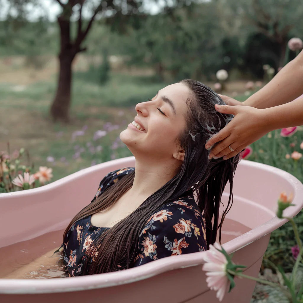 How to Wash Your Hair to Reduce Hair Loss: A Gentle Approach for Healthier Locks