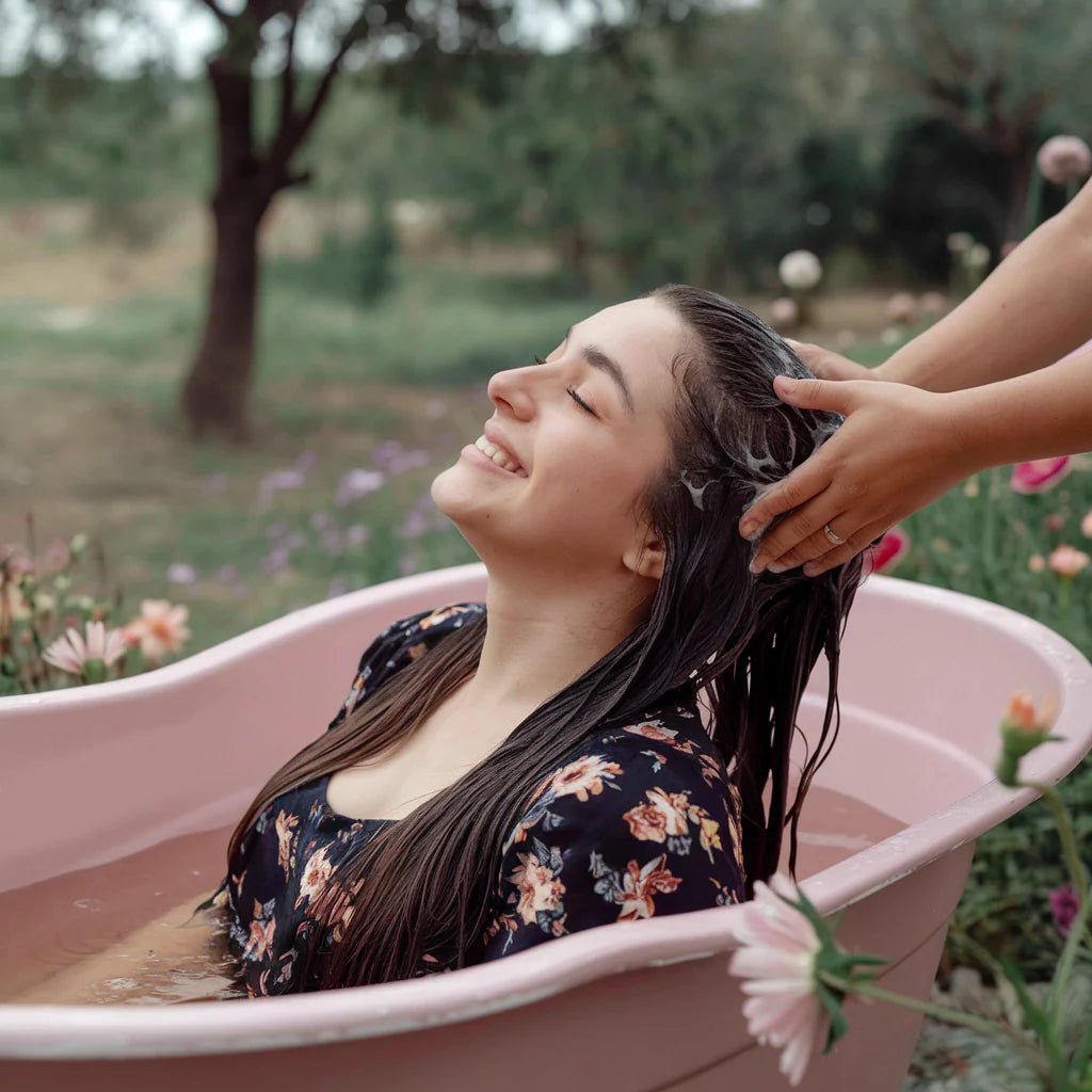 How to Wash Your Hair to Reduce Hair Loss: A Gentle Approach for Healthier Locks - YUMBears.com